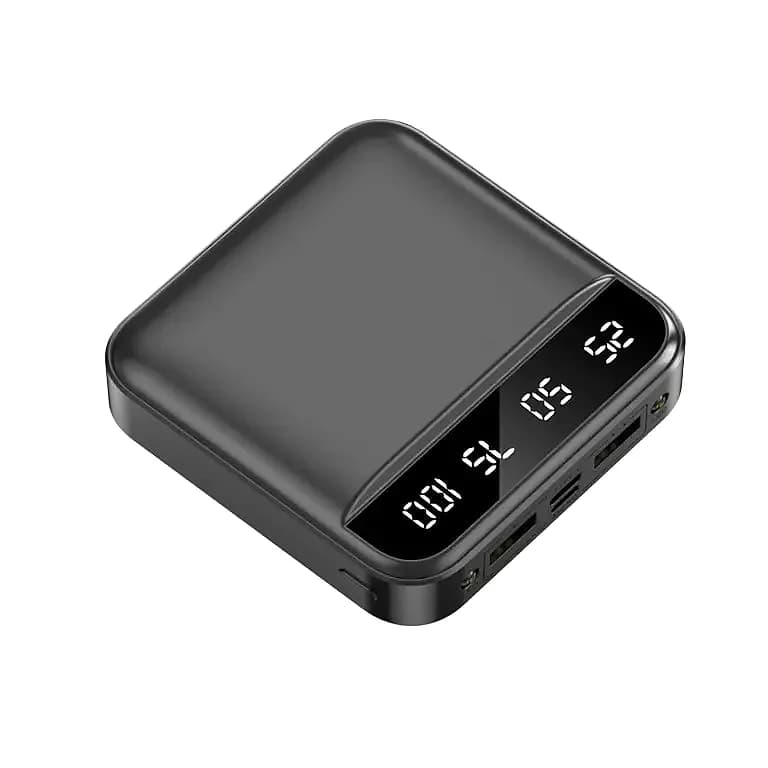 promosyon kompakt siyah powerbank, parlak dijital ekran paneli ile
