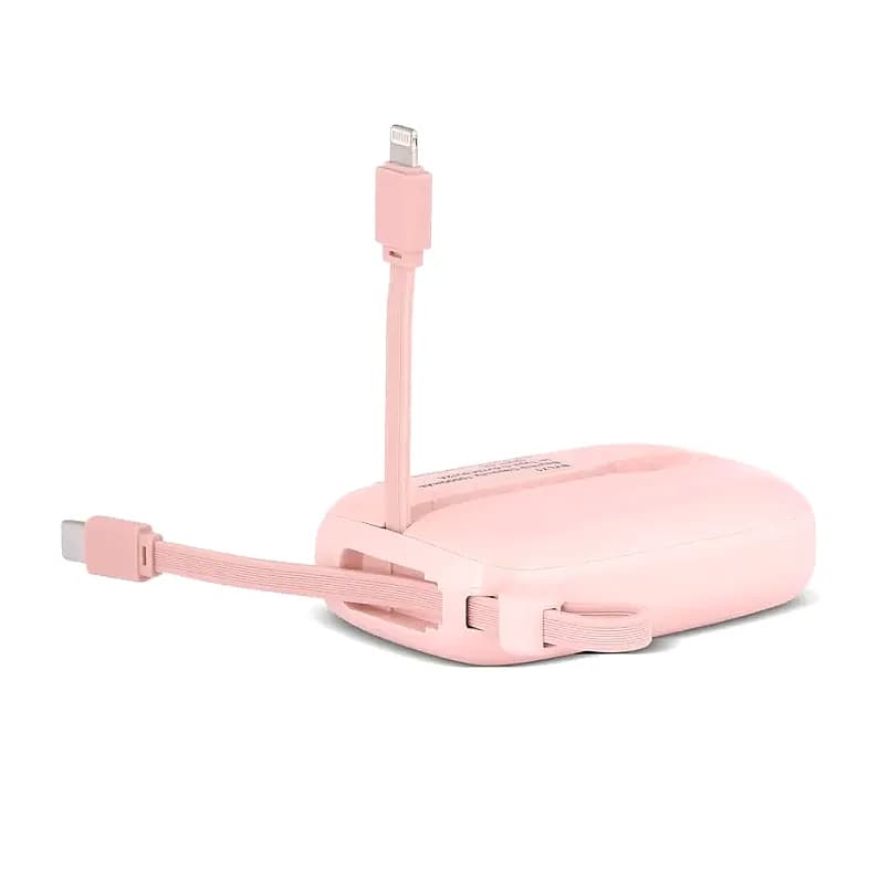 Açık pembe promosyon powerbank, iki dahili kablo ve mat gövde