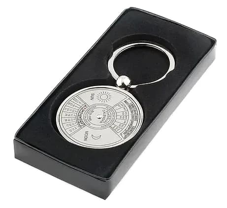 Güneş Ay Baskılı Yuvarlak Metal Anahtarlık, 89 TL — logo baskılı promosyon seçeneği