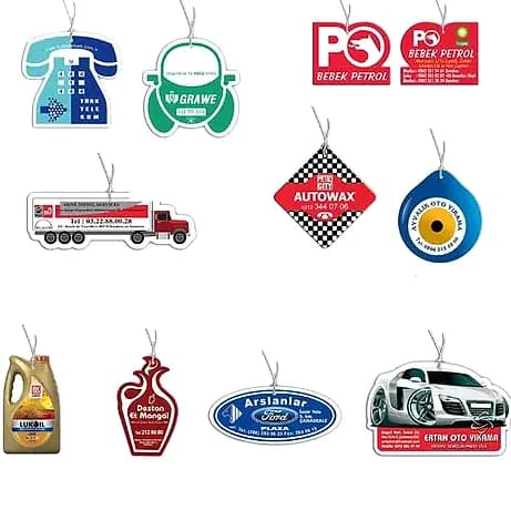 Oto Kokusu, 7x10 cm, İpli Askılı — toptan promosyon siparişlerine uygun