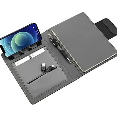 7000 mAh Powerbank, A4 Organizer Formunda — logo baskılı promosyon seçeneği