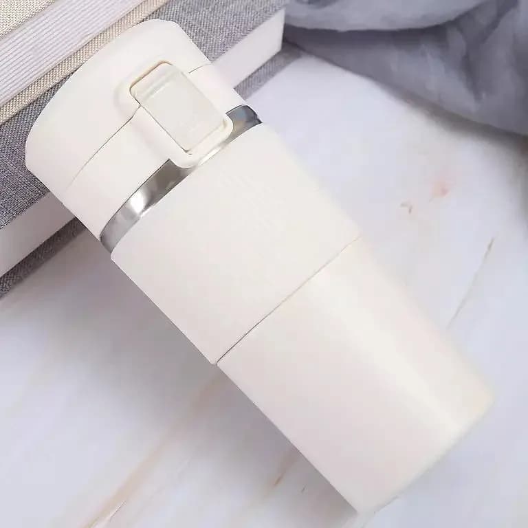 Krem renkli promosyon termos, basmalı kapak ve gümüş metal halka
