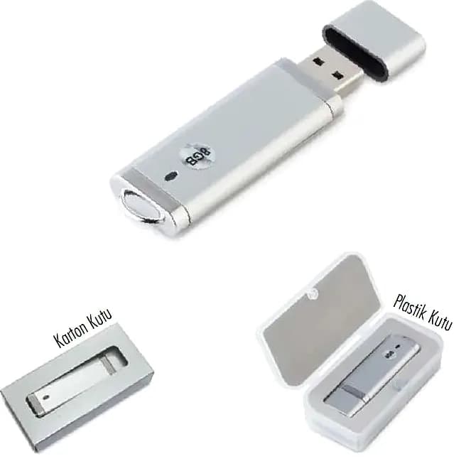 promosyon iki adet beyaz gövdeli USB bellek, gümüş metal uçlu ve kapağı çıkarılmış