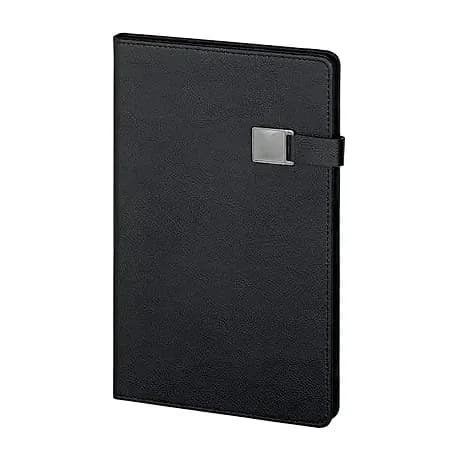 promosyon siyah suni deri kapaklı defter, gümüş metal kemer tokalı kapama, önden çekim