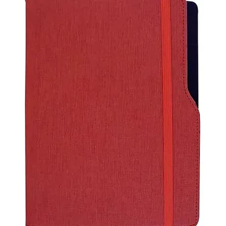 promosyon kırmızı suni deri kapaklı lastikli defter, lacivert arka kapak görünen oyuk kenar