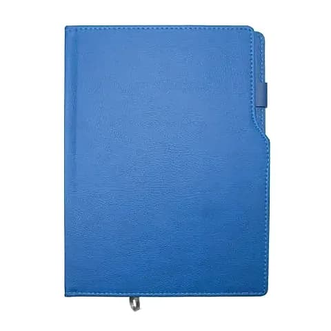 promosyon mavi deri defter, dikişli kenarlı, sağda kalem halkası, altta metal uç, yazısız, beyaz zemin