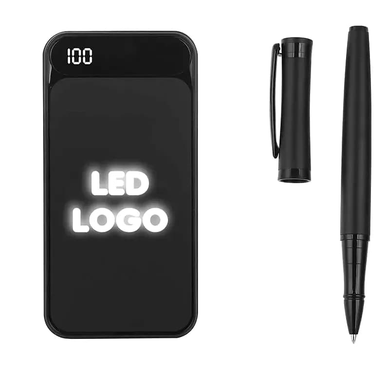 Dijital göstergeli promosyon powerbank ve metal tükenmez kalem ikilisi, siyah gövde