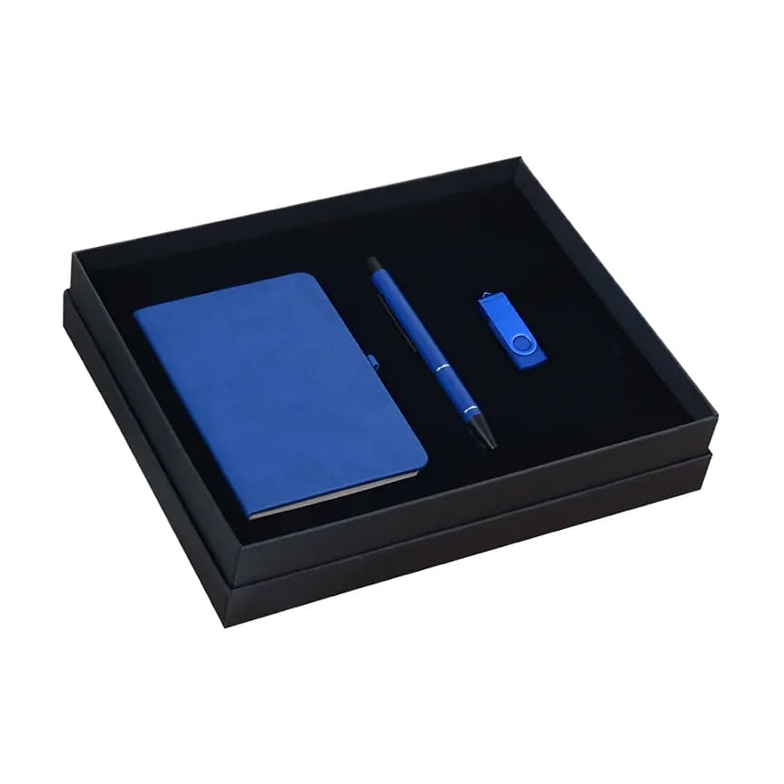 Orta Boy Hediye Seti, 20x25 cm Kutu; promosyon siparişlerinde kurumsal baskı için hazır