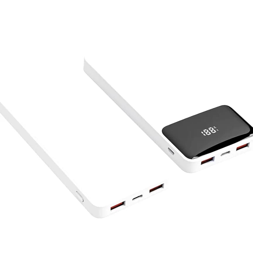 Açılı iki beyaz powerbank; birinde siyah ekranda yüzde 100, yanda iki USB portu.