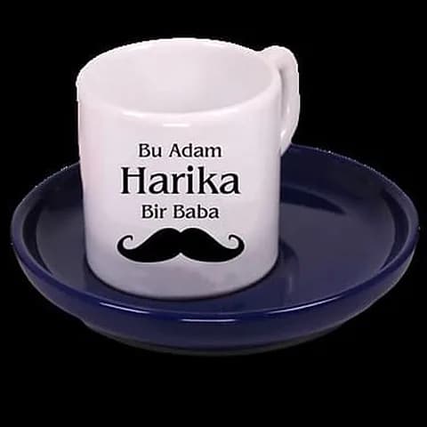 Lacivert tabaklı beyaz promosyon kahve fincanı; siyah bıyık figürü ve babalara özel yazı baskısı