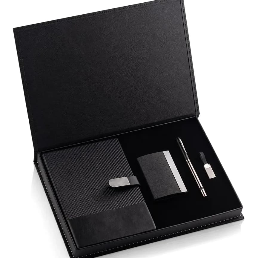 Defter, Kalem ve 16 GB USB Hediye Seti, promosyon kataloğunda logolu model